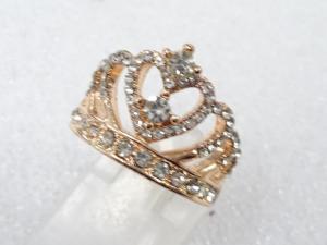 クリスタル　指輪(11号)